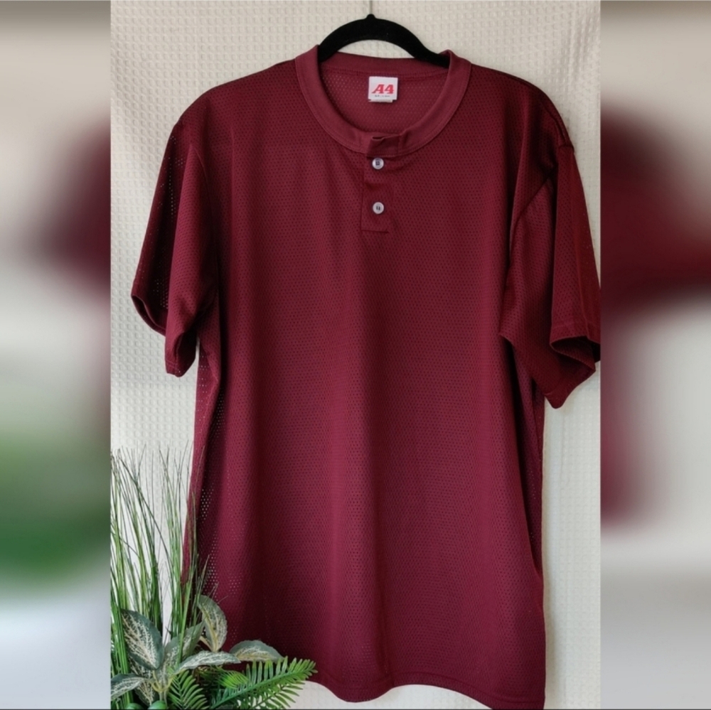 A4 Men's Maroon 2 Button Short Sleeve Mesh Henley Shirt Size Large